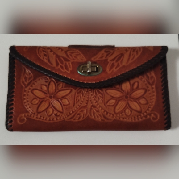 Vintage Hand Tooled Leather Brown Two tone Wallet "AF" Initials Floral Bohemian - Picture 1 of 6